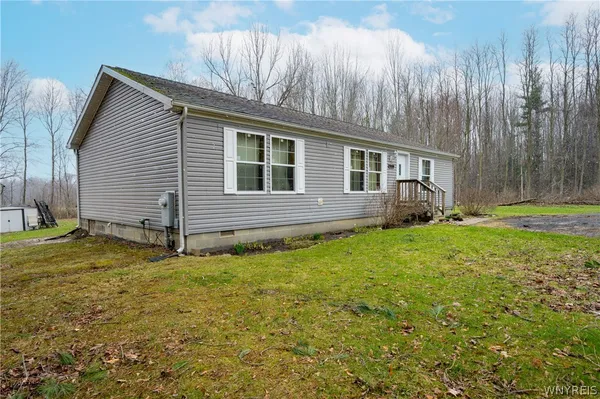 $240,000 | 9414 Gowanda State Road, Eden, NY 14057
