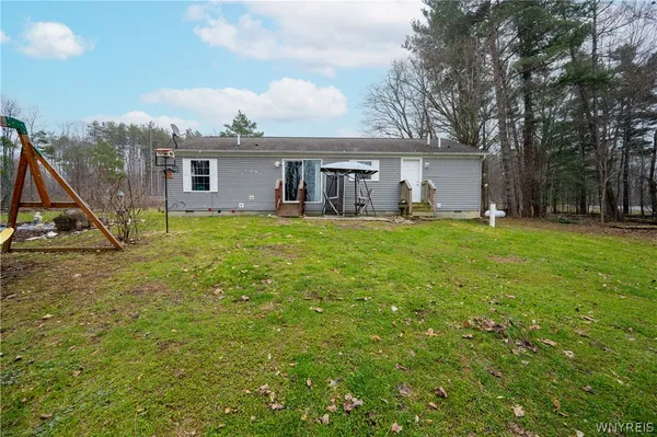 $240,000 | 9414 Gowanda State Road, Eden, NY 14057