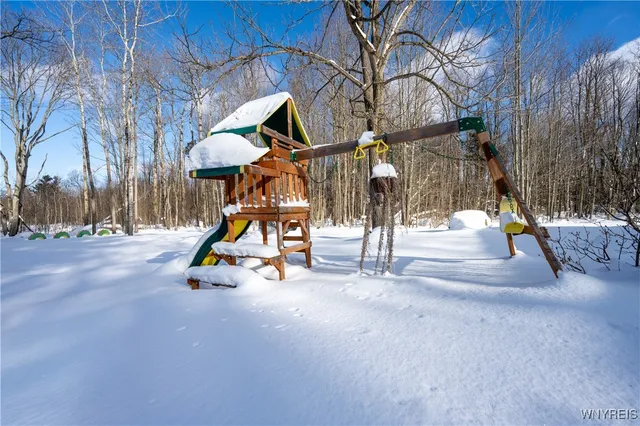 $289,999 | 9414 Gowanda State Road, Eden, NY 14057