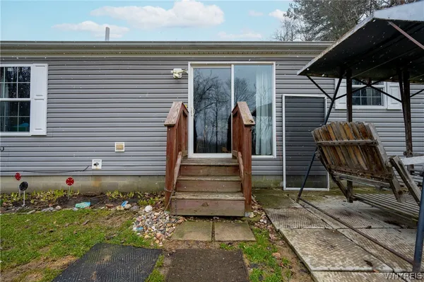 $240,000 | 9414 Gowanda State Road, Eden, NY 14057