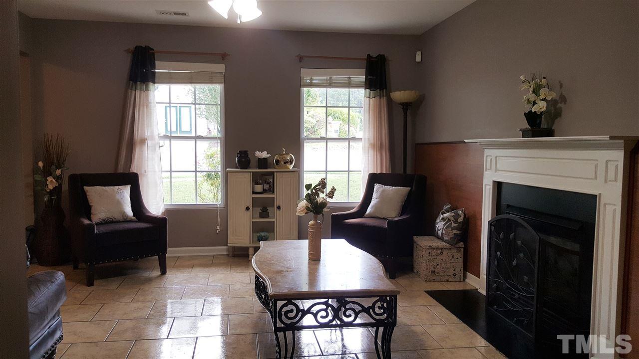 5616 Advantis Drive Raleigh, NC 27610 - Photo 3 of 13 Gallery Image 3