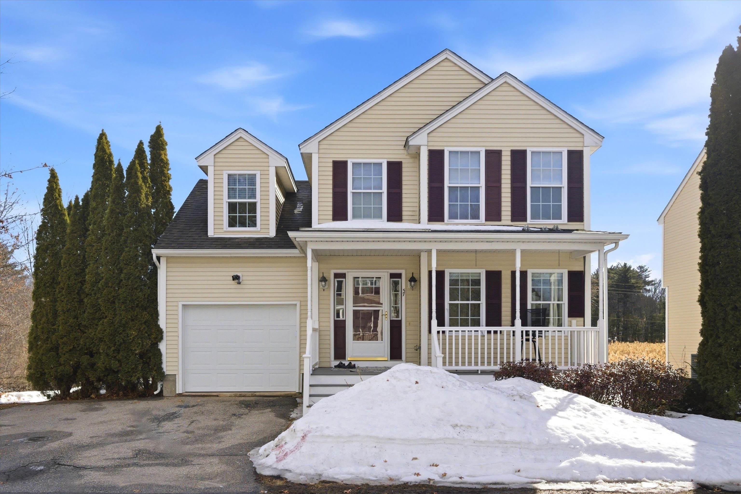 57 Newstead Way, Unit 3 Manchester, NH 03104 - Photo 1 of 44