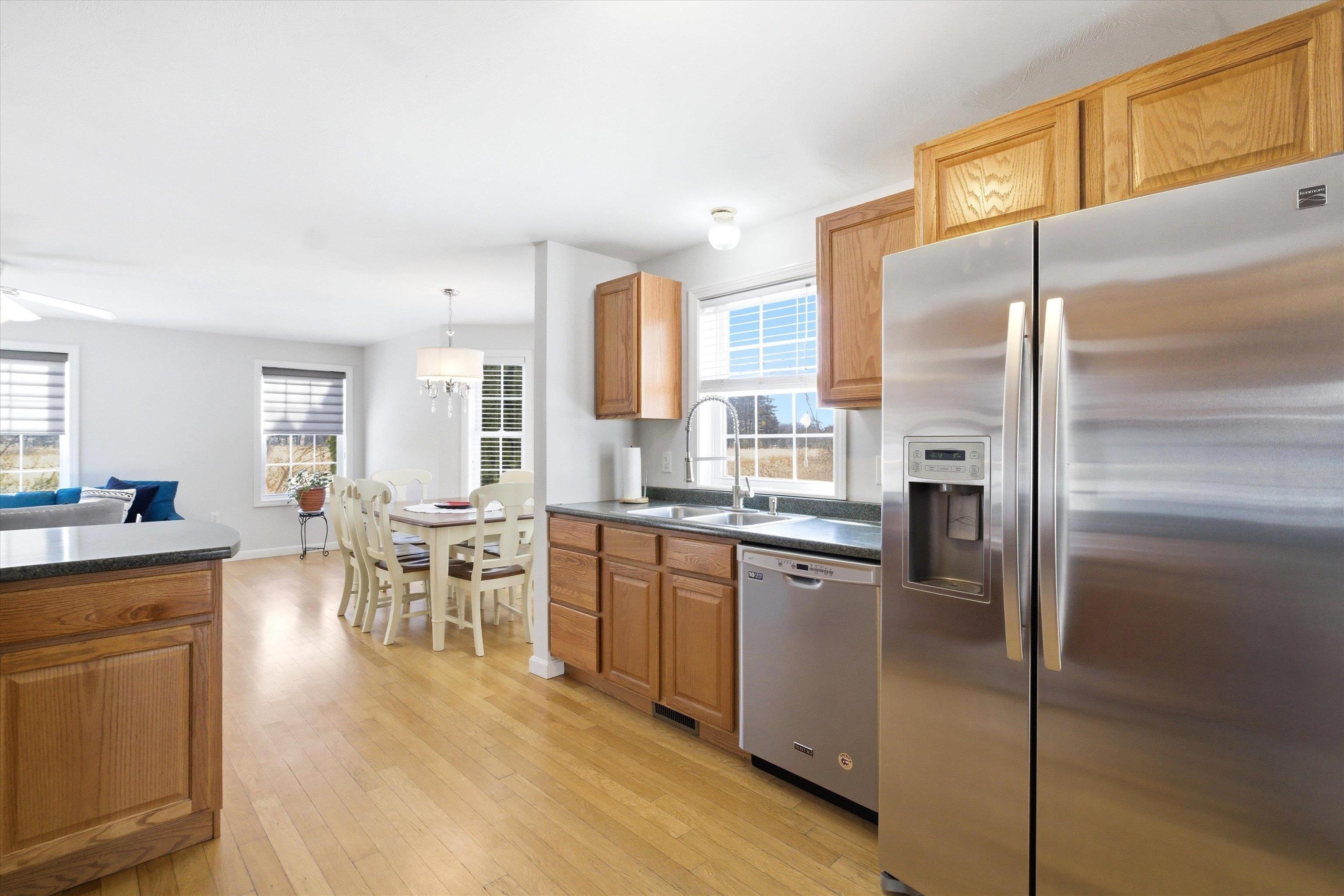 57 Newstead Way, Unit 3 Manchester, NH 03104 - Photo 13 of 44