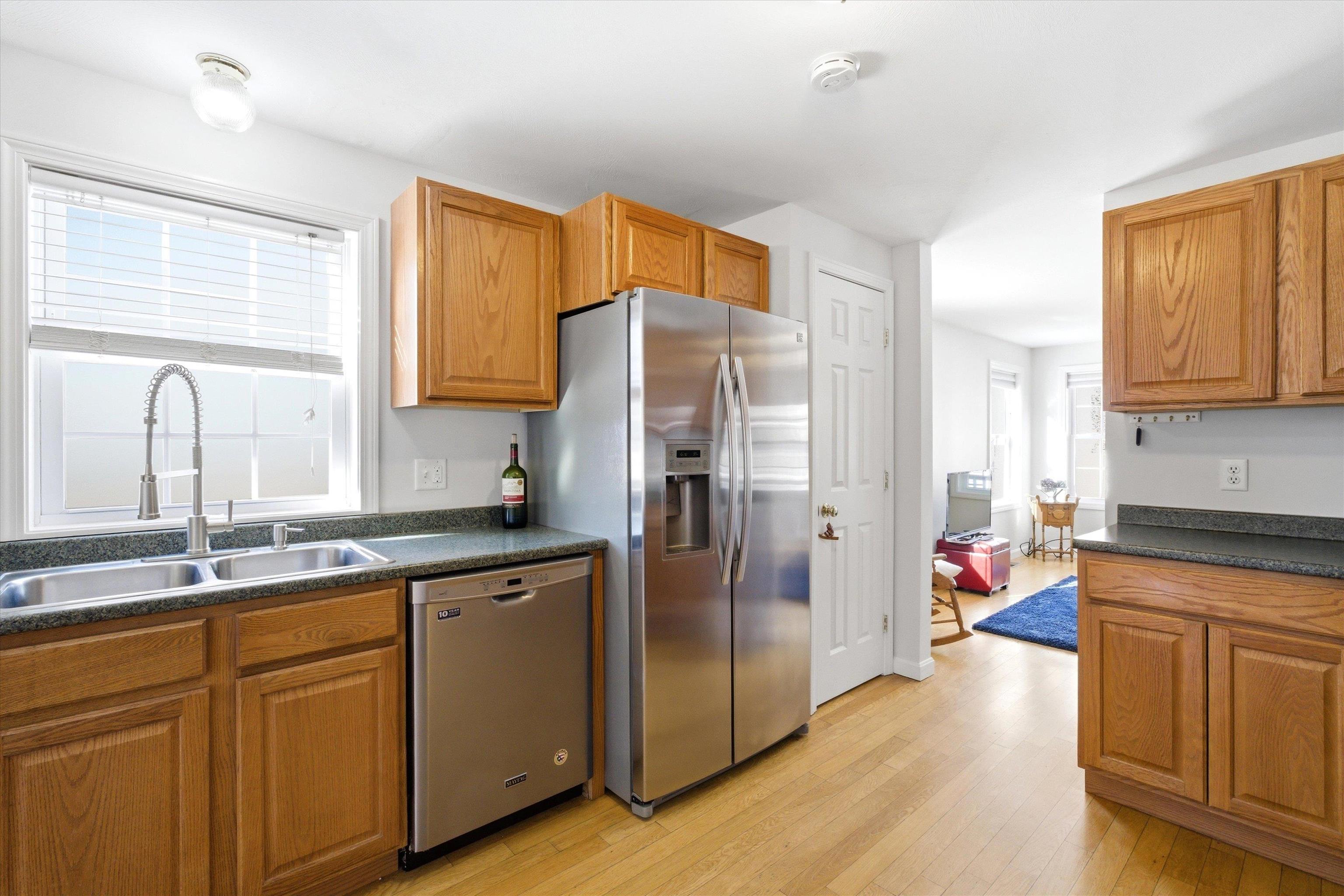 57 Newstead Way, Unit 3 Manchester, NH 03104 - Photo 16 of 44