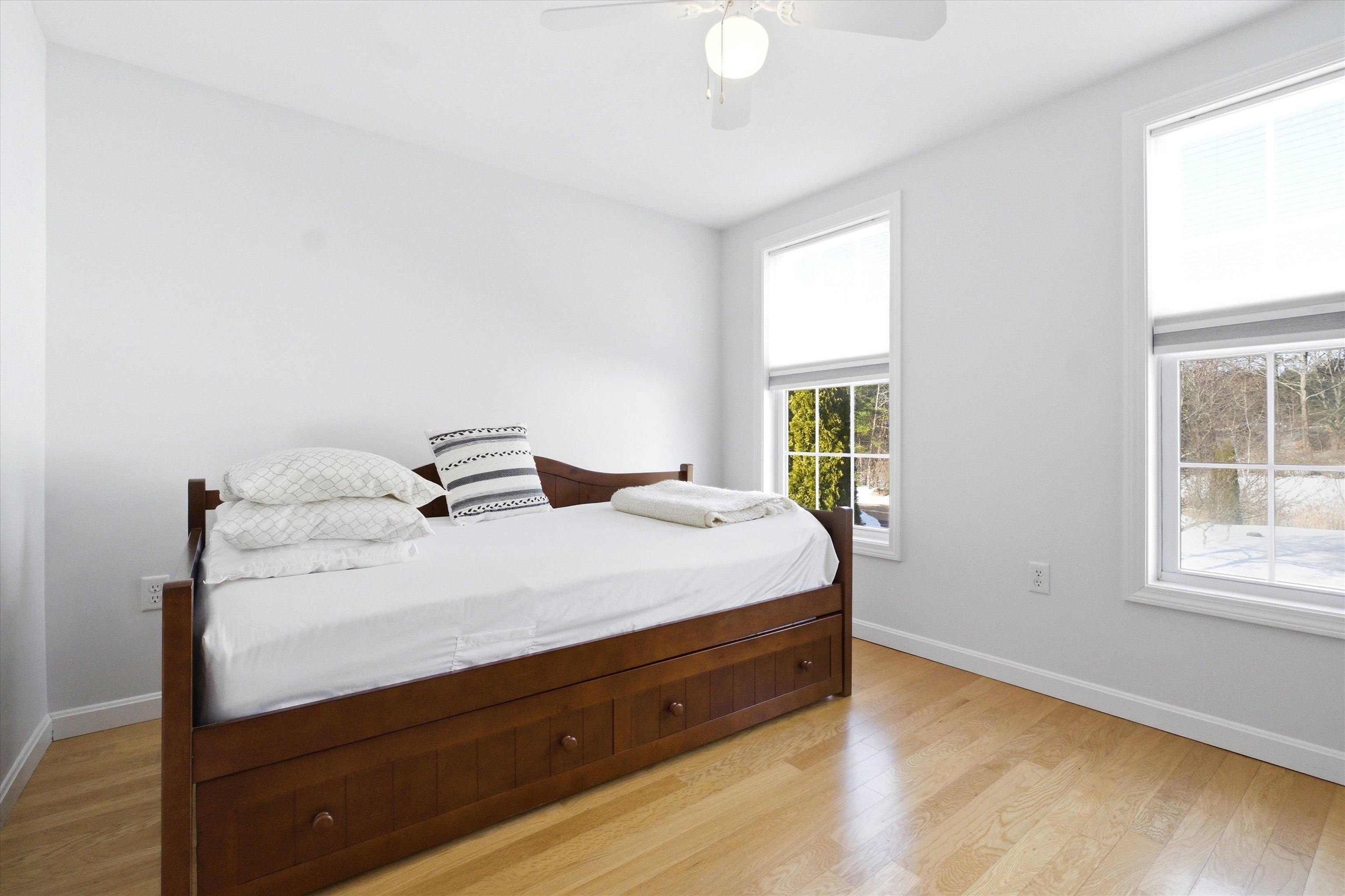 57 Newstead Way, Unit 3 Manchester, NH 03104 - Photo 30 of 44