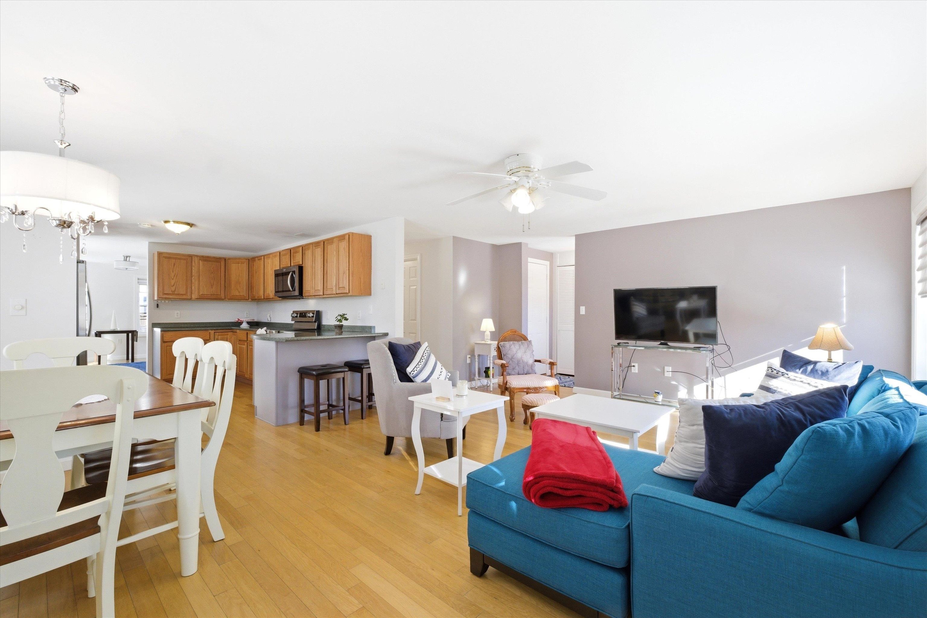 57 Newstead Way, Unit 3 Manchester, NH 03104 - Photo 10 of 44