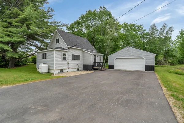 $299,900 | 1618 Hotel Road, Auburn, ME 04210