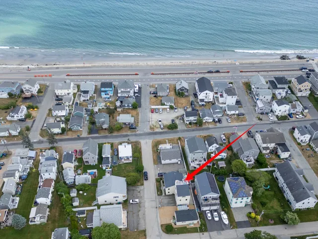 $1,600,000 | 7-11 Redman Street, Hampton, NH 03842