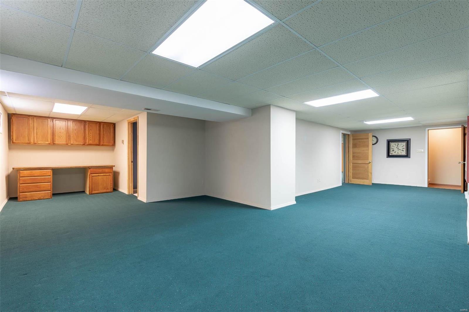 7035 Chalkstone Road St. Louis, MO 63129 - Photo 15 of 22 Gallery Image 15