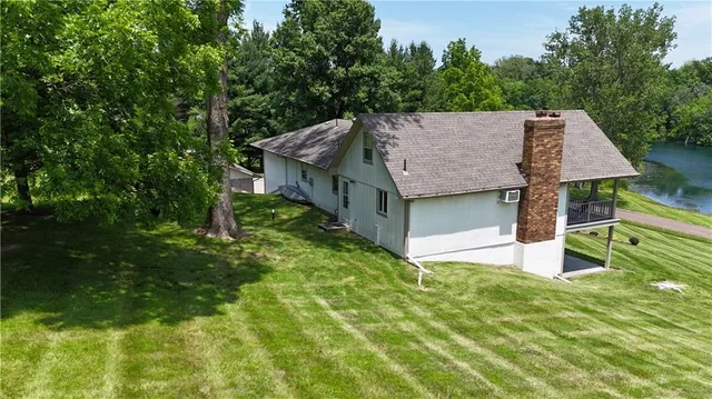 $399,000 | 27 Partridge Drive, Agency, MO 64401