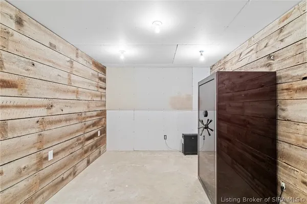 $859,900 | 4466 Highway 62, Madison, IN 47250