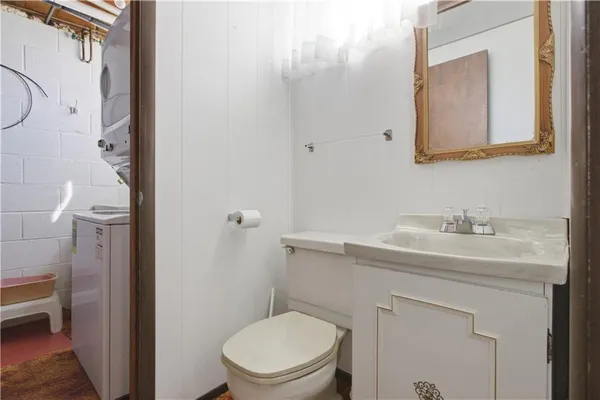 $269,000 | 1029 James Street, Latrobe, PA 15650