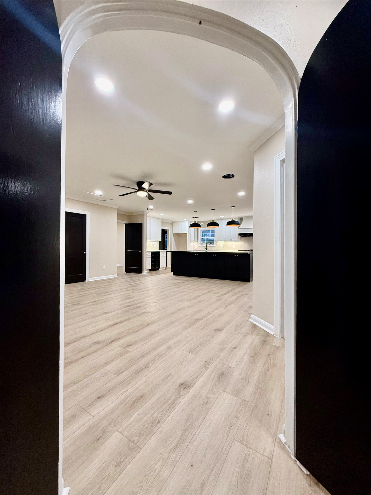 300 Dunnam Avenue Cleveland, TX 77327 - Photo 10 of 27