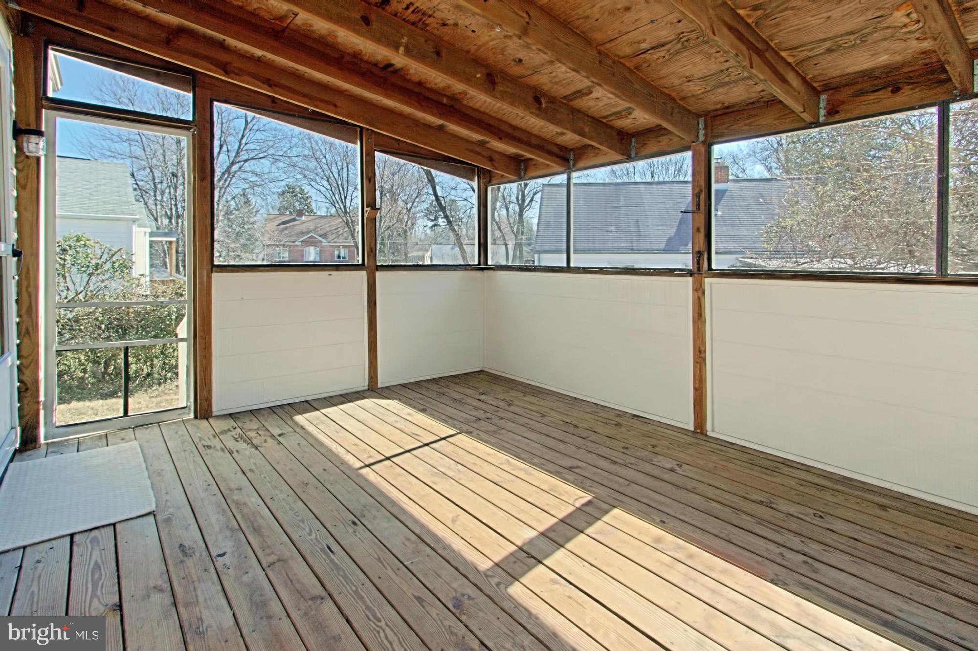 6721 Barrett Road Falls Church, VA 22042 - Photo 26 of 28 Interior (General)