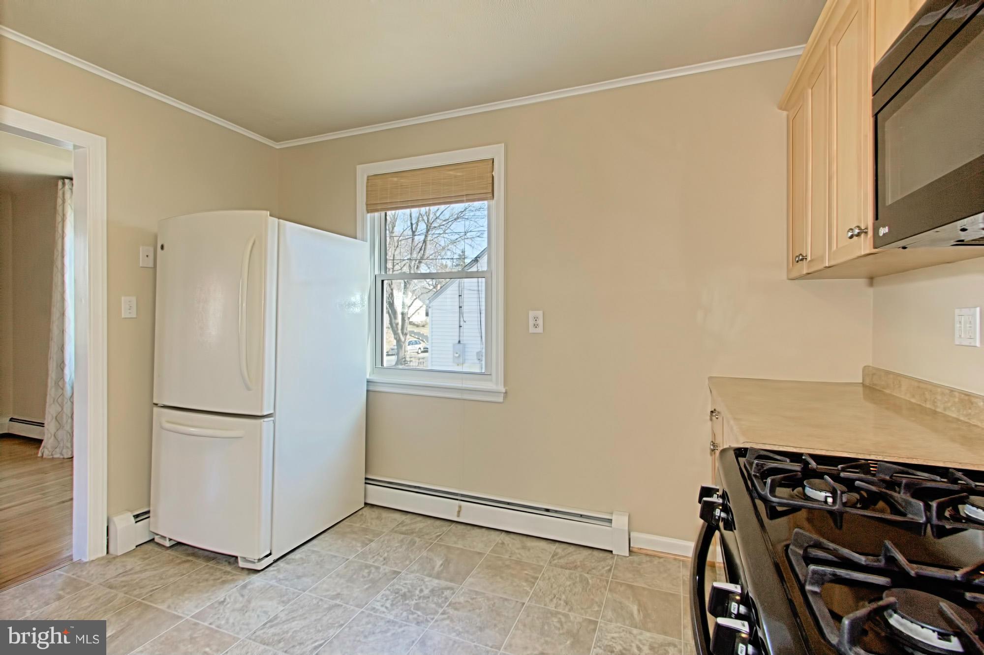 6721 Barrett Road Falls Church, VA 22042 - Photo 10 of 28 Kitchen