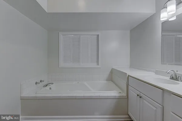 $3,200 | 20324 Butterwick Way, Montgomery Village, MD 20886