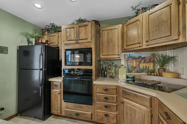 $715,000 | 7711 North Shore Drive, Spicer, MN 56288