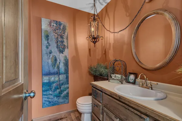 $715,000 | 7711 North Shore Drive, Spicer, MN 56288