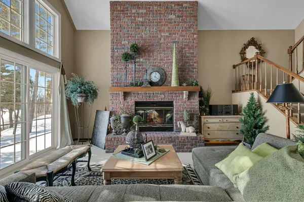 $715,000 | 7711 North Shore Drive, Spicer, MN 56288