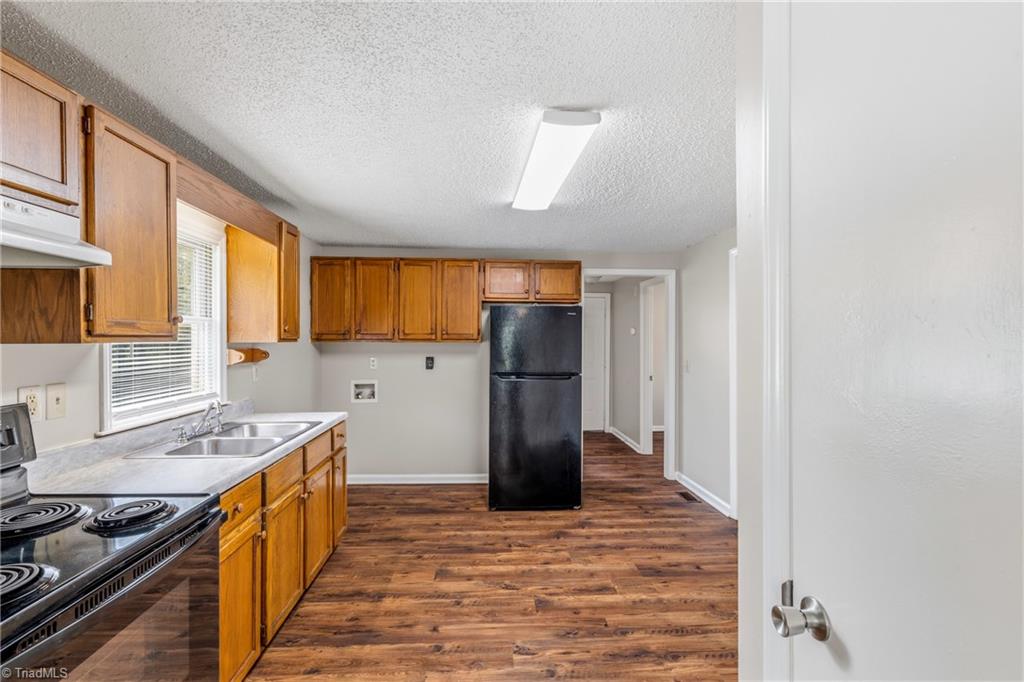 104 South Raleigh Street Greensboro, NC 27401 - Photo 9 of 20