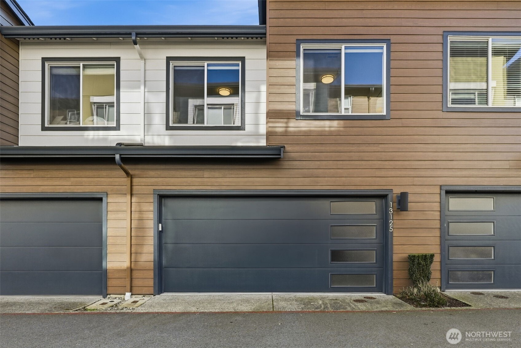 13125 83rd Lane South Seattle, WA 98178 - Photo 23 of 32 a house that has a window