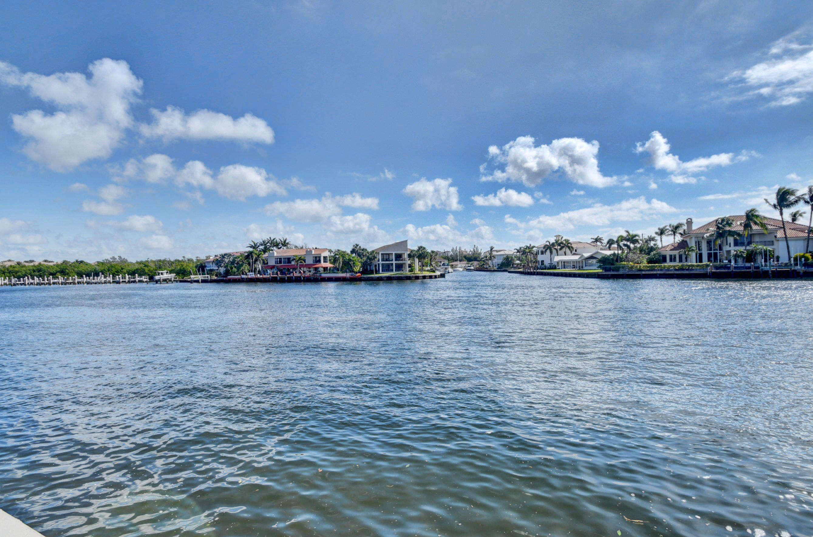 904 Jeffery Street Boca Raton, FL 33487 - Photo 4 of 40 DSC_2029_30_31_32_33