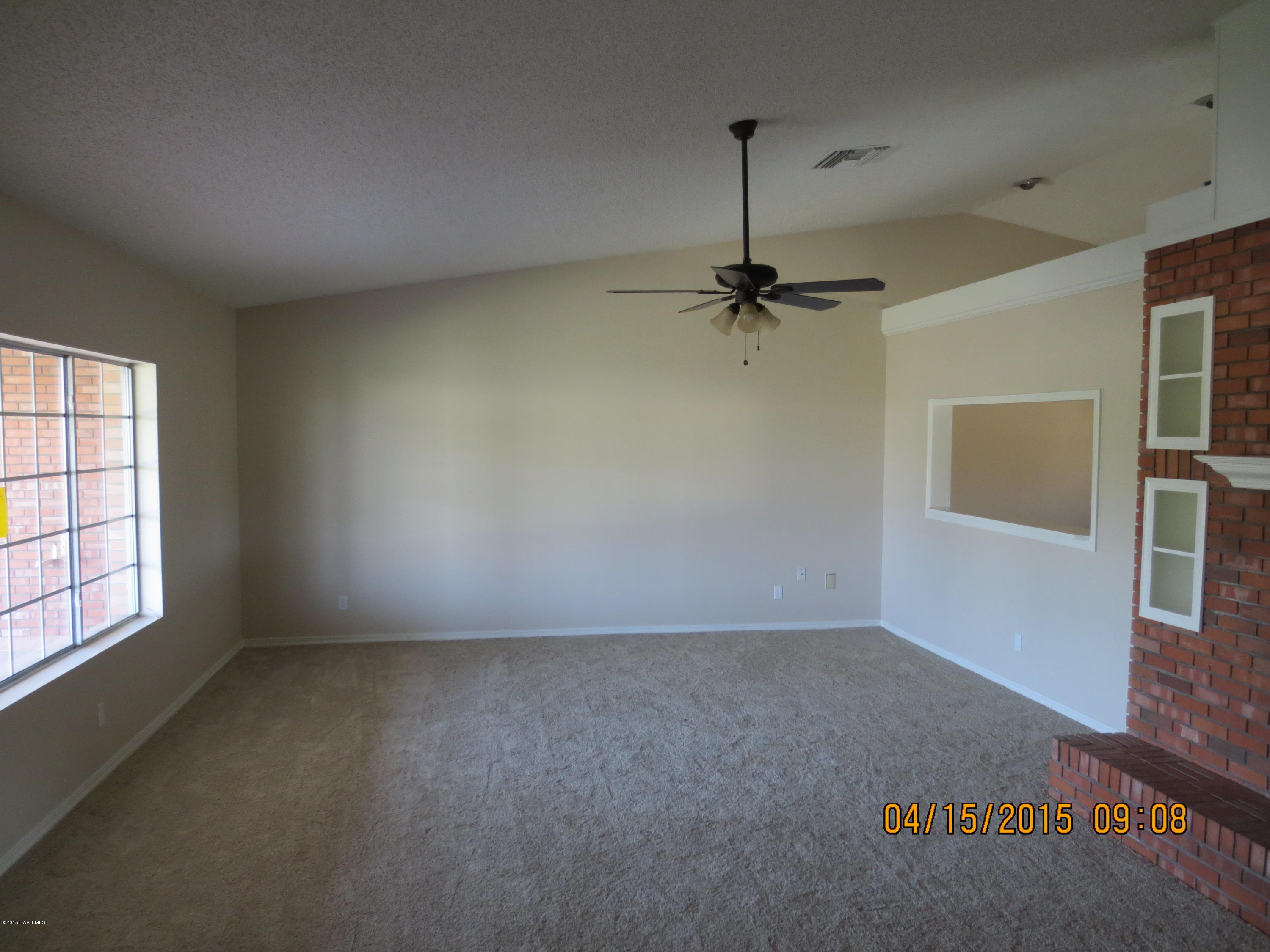 6316 West Vineyard Road Laveen, AZ 85339 - Photo 14 of 44 FrontRoom3