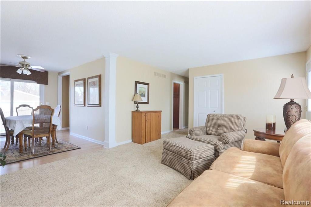 693 Bolinger Street Rochester Hills, MI 48307 - Photo 5 of 21