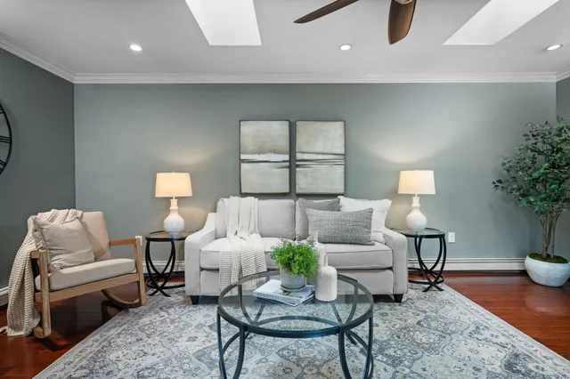 $749,000 | 4405 Shoreview Lane, Whitmore Lake, MI 48189