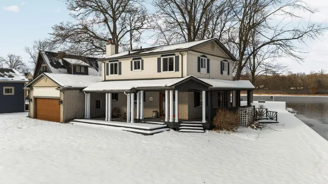 $749,000 | 4405 Shoreview Lane, Whitmore Lake, MI 48189