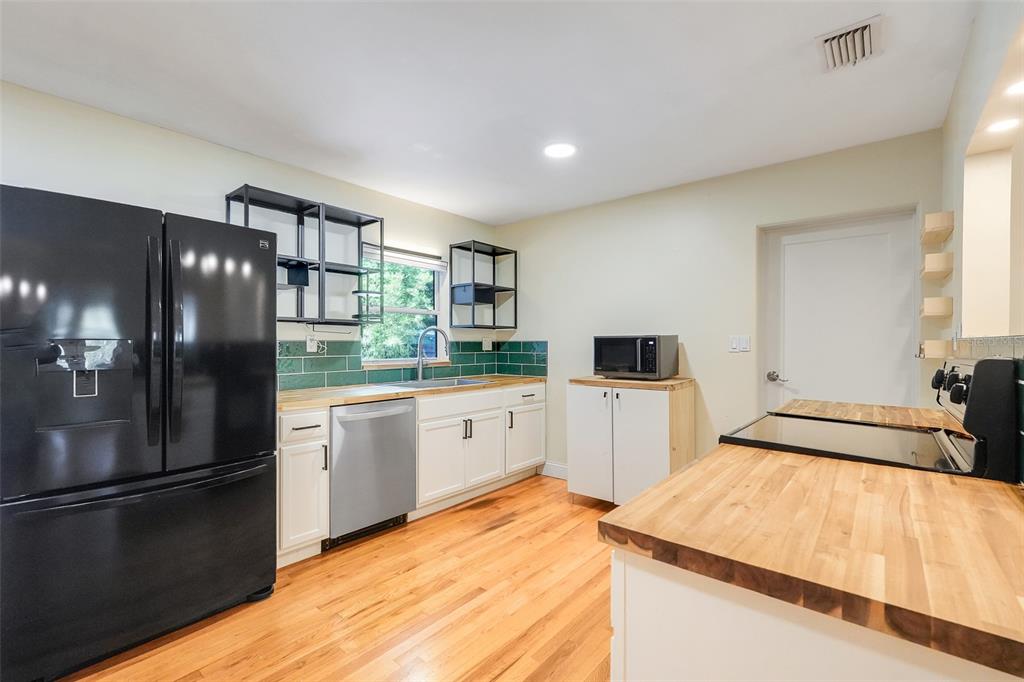 1818 Garvin Street Orlando, FL 32803 - Photo 16 of 35
