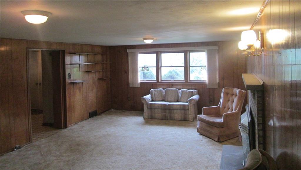215 Rush Valley Road Monroeville, PA 15146 - Photo 4 of 22 Gallery Image 4