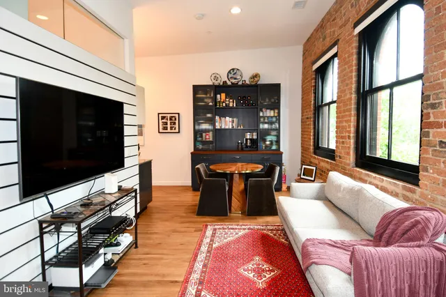 $489,000 | 57 N Street Northwest, Unit 301, Washington, DC 20001