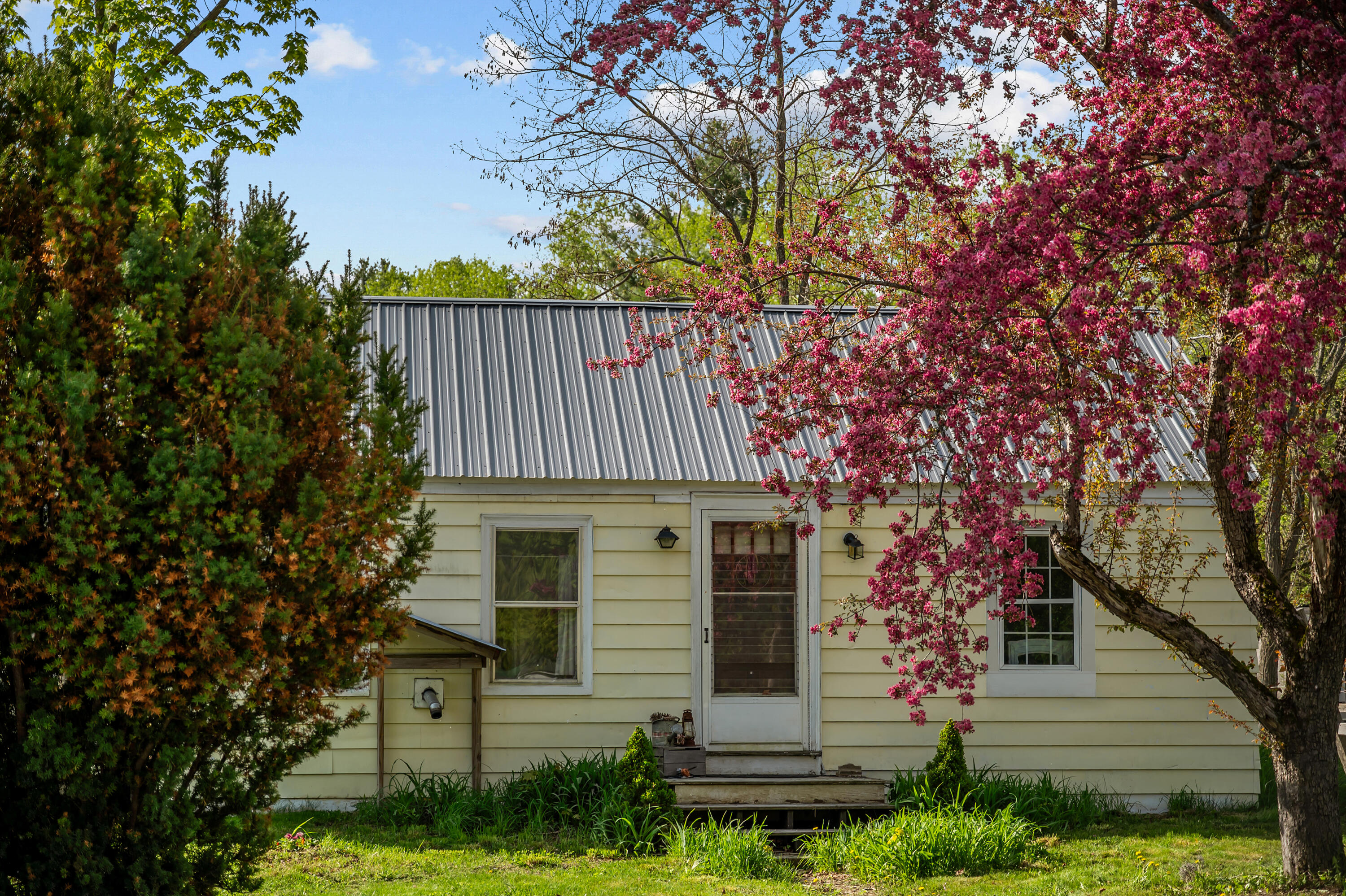 138 Main Street Brownfield, ME 04010 - Photo 2 of 37 AVA_0348_1