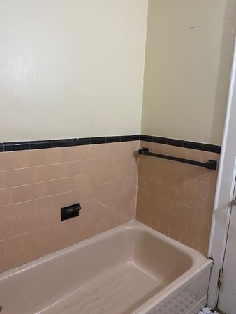 15 Portina Road Boston, MA 02135 - Photo 8 of 16 Gallery Image 8