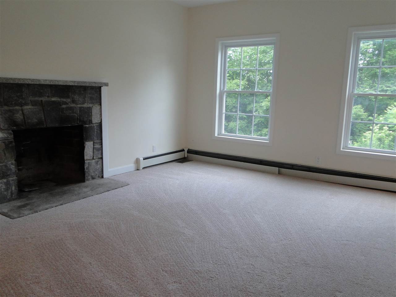 465 Raccoon Hill Road Salisbury, NH 03268 - Photo 8 of 35