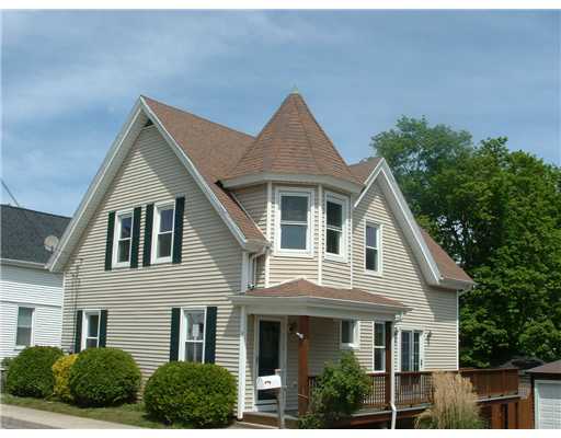 3 Jay Street Westerly, RI 02891 - Photo 1 of 8 Exterior Front.
