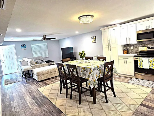 $4,500 | 5105 Tangerine Avenue South, Gulfport, FL 33707