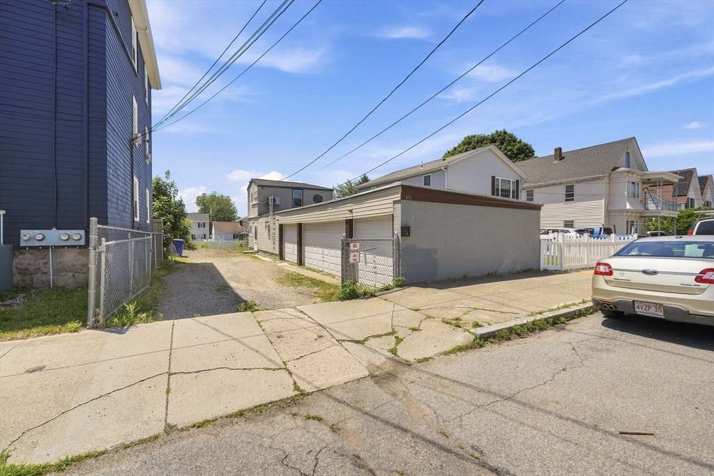415 Anthony Street Fall River, MA 02721 - Photo 32 of 38
