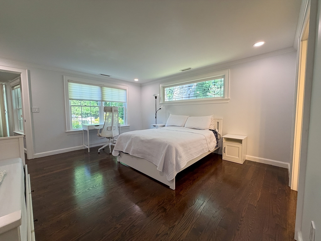 3 Sprague Road Wellesley, MA 02481 - Photo 18 of 33