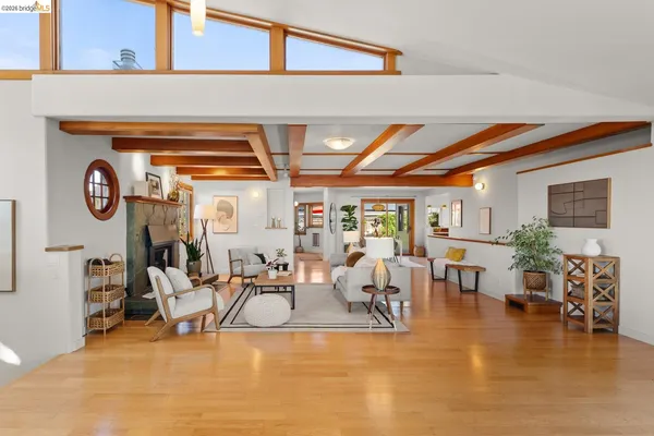 $1,695,000 | 1085 Creston Road, Berkeley, CA 94708