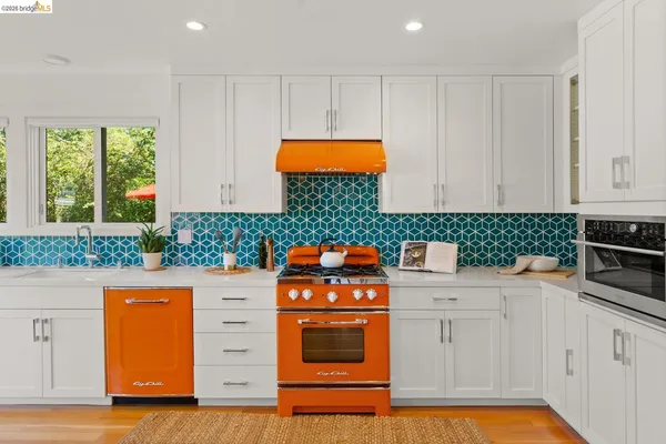 $1,695,000 | 1085 Creston Road, Berkeley, CA 94708