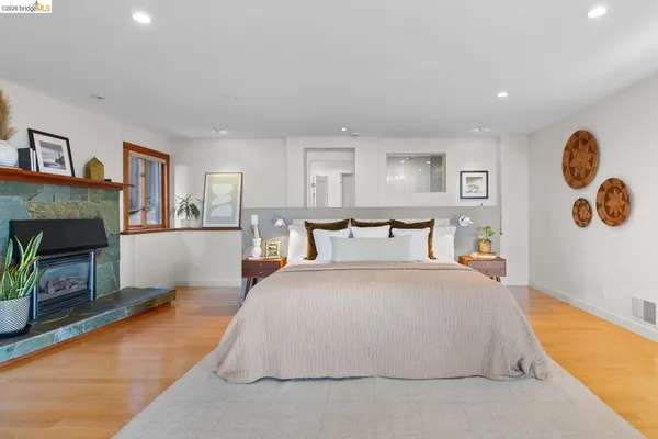 $1,695,000 | 1085 Creston Road, Berkeley, CA 94708