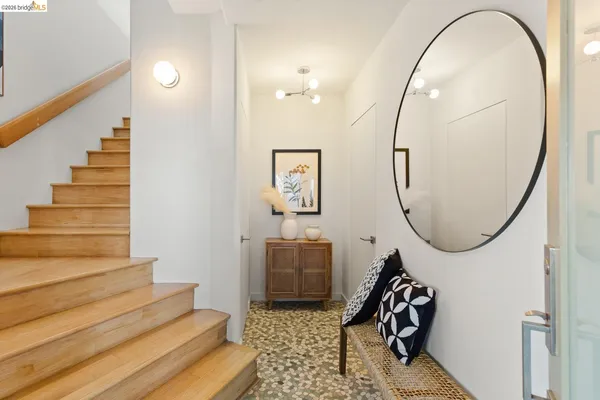 $1,695,000 | 1085 Creston Road, Berkeley, CA 94708