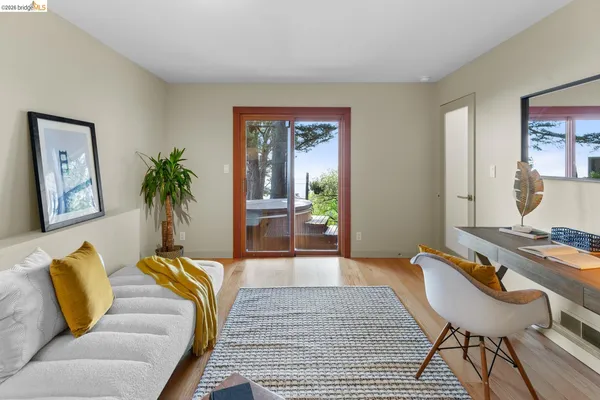 $1,695,000 | 1085 Creston Road, Berkeley, CA 94708