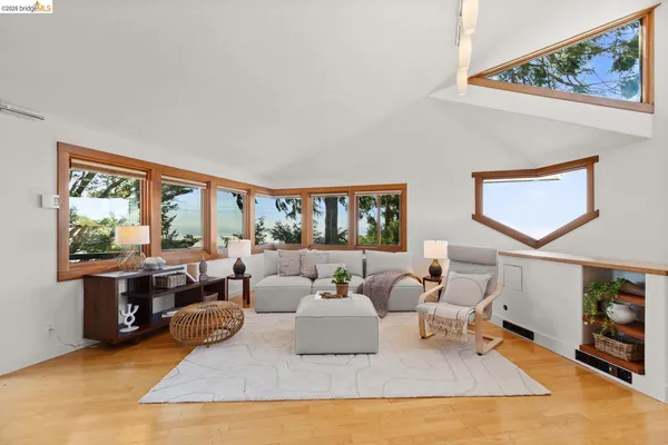 $1,695,000 | 1085 Creston Road, Berkeley, CA 94708