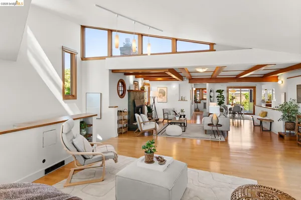 $1,695,000 | 1085 Creston Road, Berkeley, CA 94708