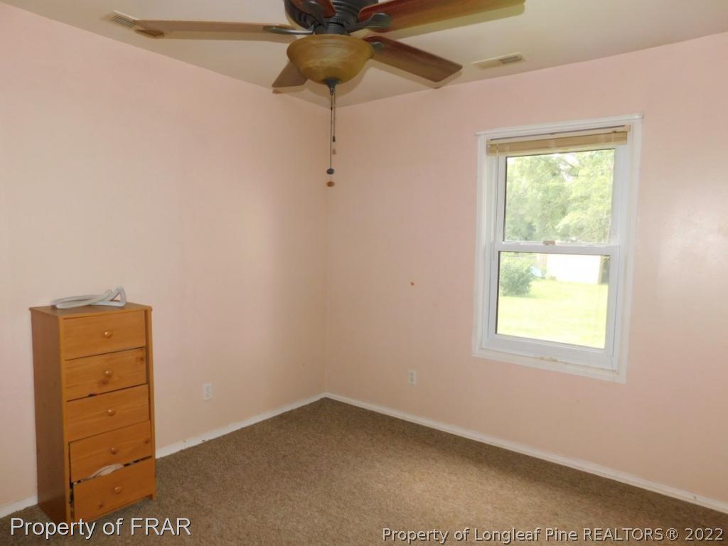 1003 Hardin Road Lumberton, NC 28358 - Photo 4 of 12 Gallery Image 4