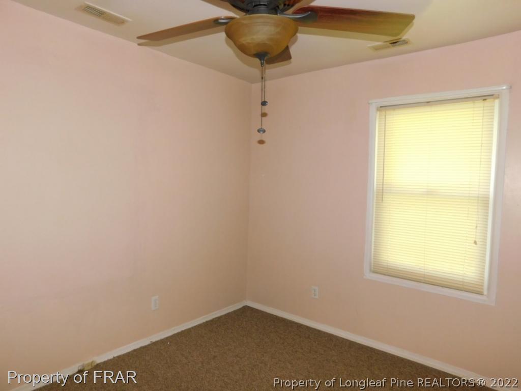 1003 Hardin Road Lumberton, NC 28358 - Photo 5 of 12 Gallery Image 5