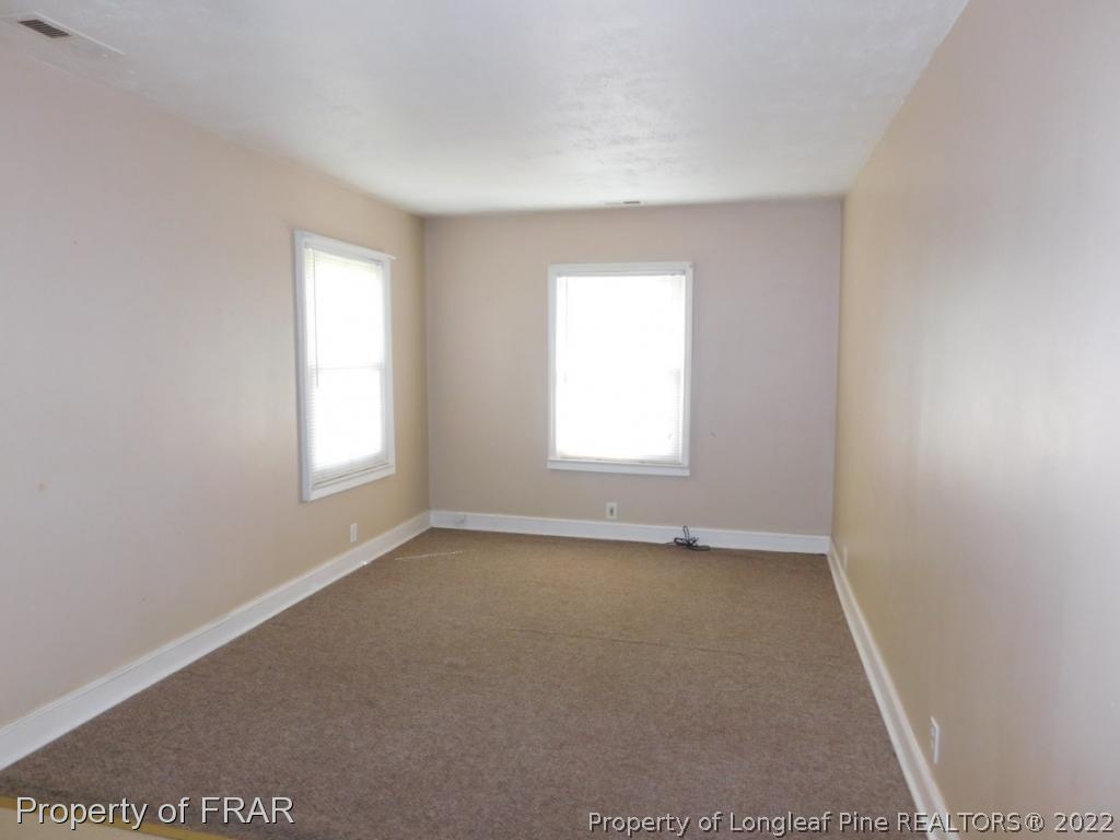 1003 Hardin Road Lumberton, NC 28358 - Photo 6 of 12 Gallery Image 6